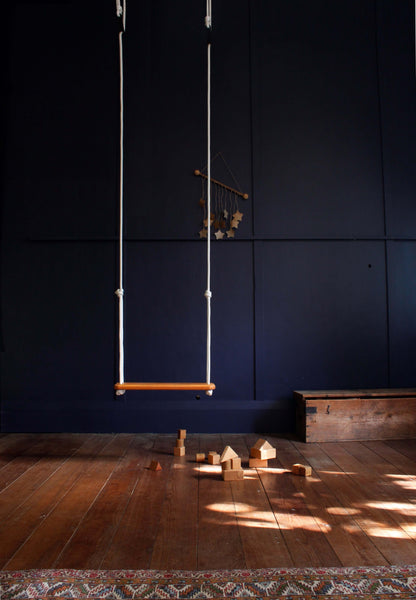 Seconds SOLVEJ Traditional Board Swing